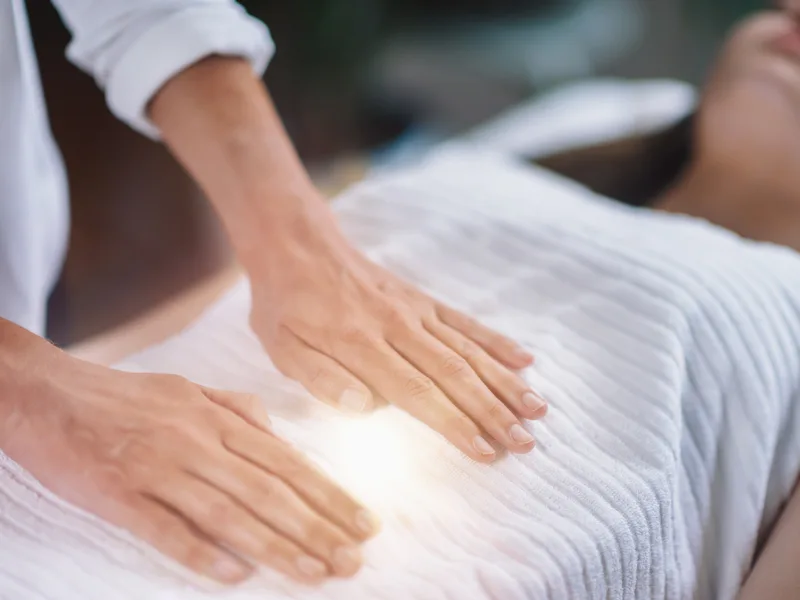 How Reiki works at Honolulu Pain Relief Center