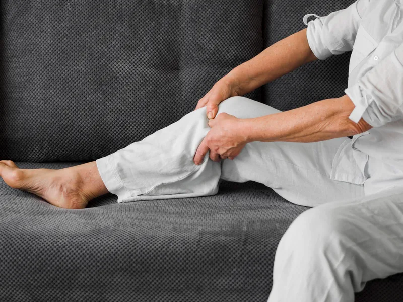 Chiropractic care for leg pain at Honolulu Pain Relief Center in Honolulu