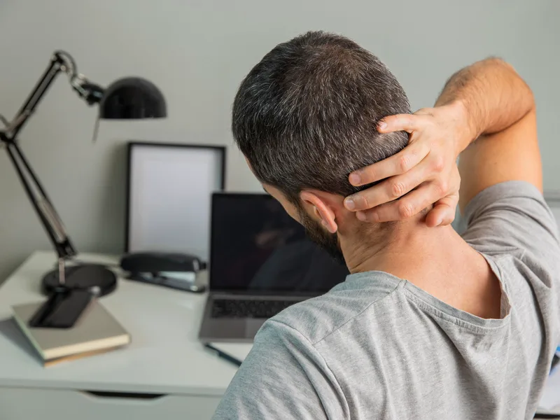 Honolulu Pain Relief Center treating neck pain in Honolulu