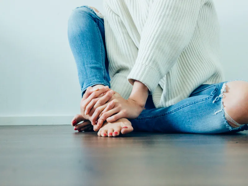 Honolulu Pain Relief Center treating neuropathy in Honolulu